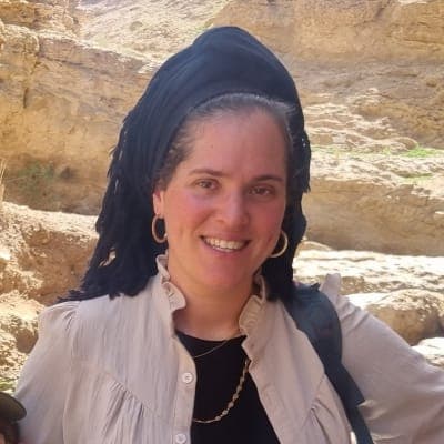 בת עמי בצלאל